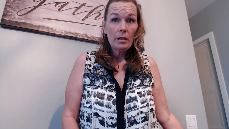 KimitheMilfMommy: Cepat dan muncrat!! Cepat! Cepat!