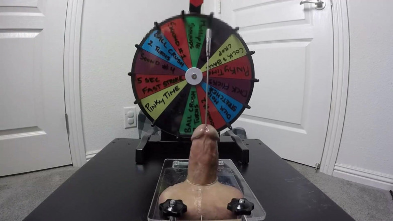 MilkingMomXH: My Stepmom Plays Roulette with My Dick and Squeezes Out...