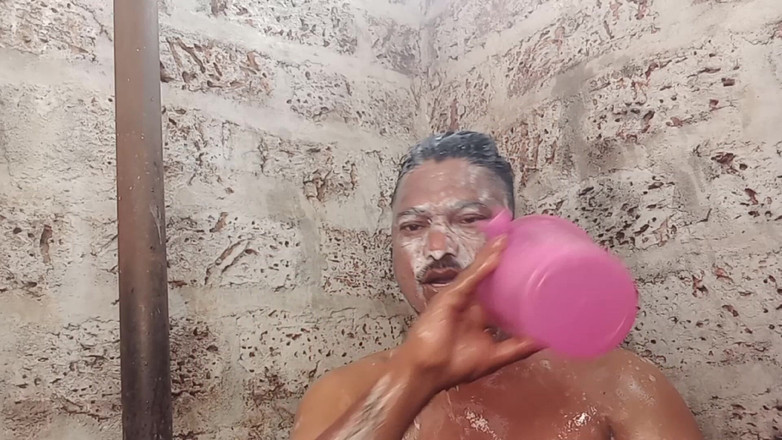 Rahul d: Salle de Bains