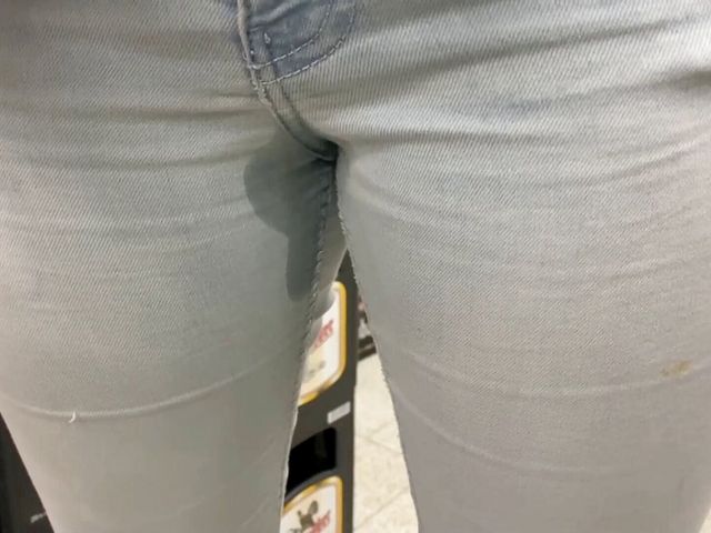 Pee in the jeans in the shop (RedDevil)