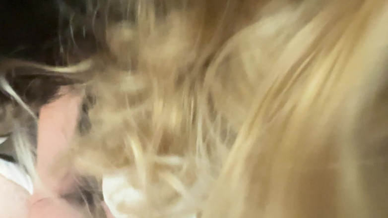 Alpha stud 4 u: Ngentot pantat bahenol cewek ini dari belakang sampai merintih keenakan!