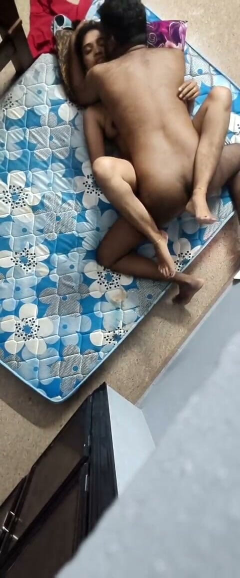Playboyvinz: Pareja de sexo en casa
