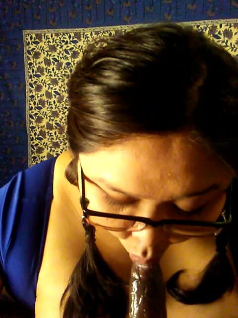 DeesDeepThroat: Glasses and Blowjob