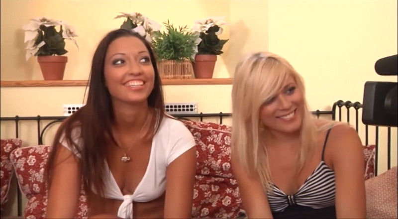 Casting from Bohemia: Macchiatto threesome