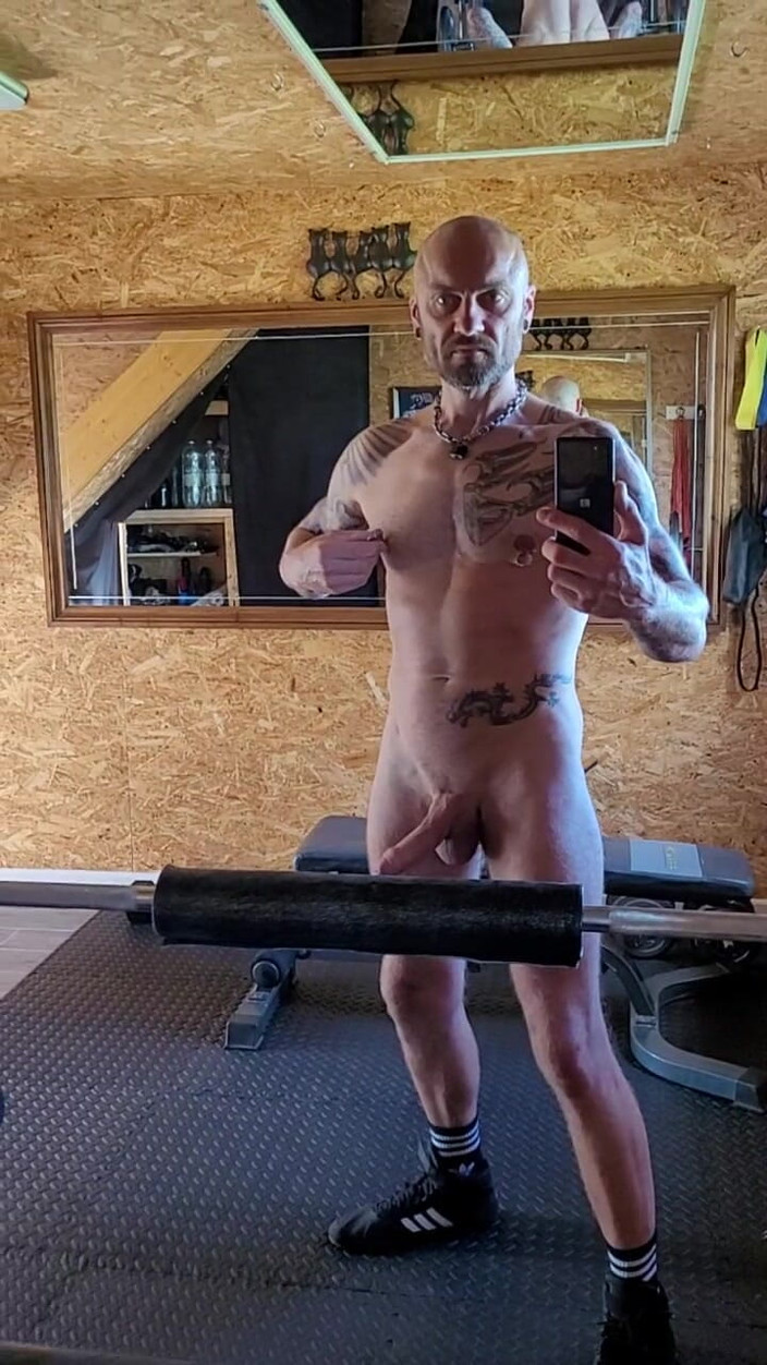 Sexydick: Gym Naked'da