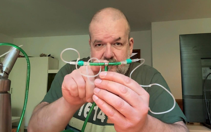 Qualzucht: Jak mám nafouknout můj šourek? Pokyny!