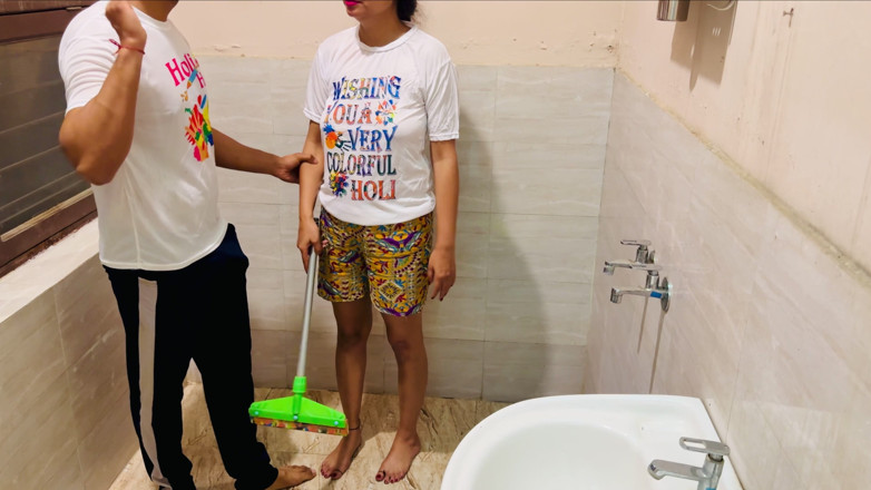 Hornycouple149: Pasangan hot india lagi mesra-mesraan di pesta seks liar