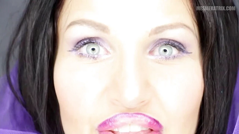Lady Mesmeratrix Official: Öffnen sie nicht ihre augen