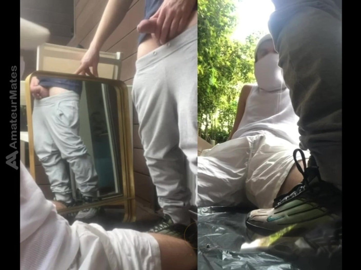 AmateurBoysPissing: Podczas jednej z ich pierwszej gry prawdy lub odwagi, Simon,...