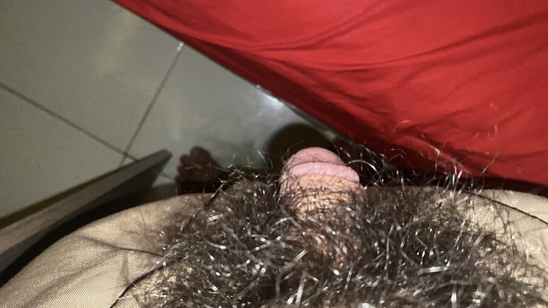 Jackson World: Tajemství pozdě v noci sama v mém pokoji, co se...