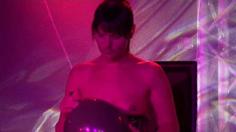 Looners Passion: Blow to Pop na pódiu