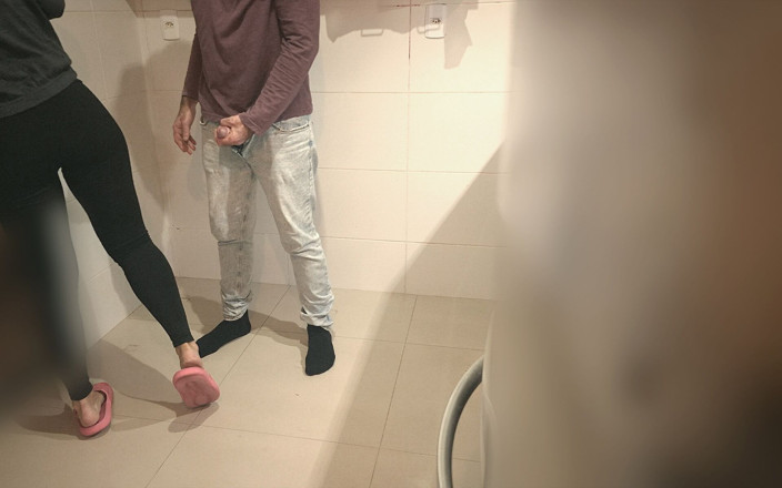 Branquinha De Leite: Hotwife Kitchen Quickie - Blowjob and Standing Fuck Ends in Her...