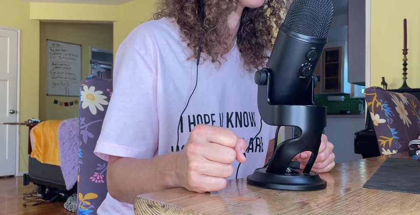 VibeWithMommy: Asmr рольова гра: зрадлива сповідь дружини. Ось живий, коли я роблю свою першу рольову гру asmr! Будь ласка, дайте мені знати, якщо y