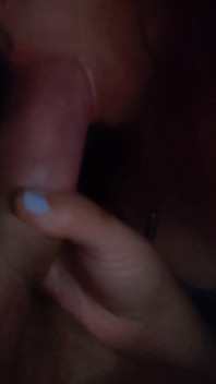 Drené Sus Grandes Bolas Y Su Polla Hasta La Última Gota De Esperma