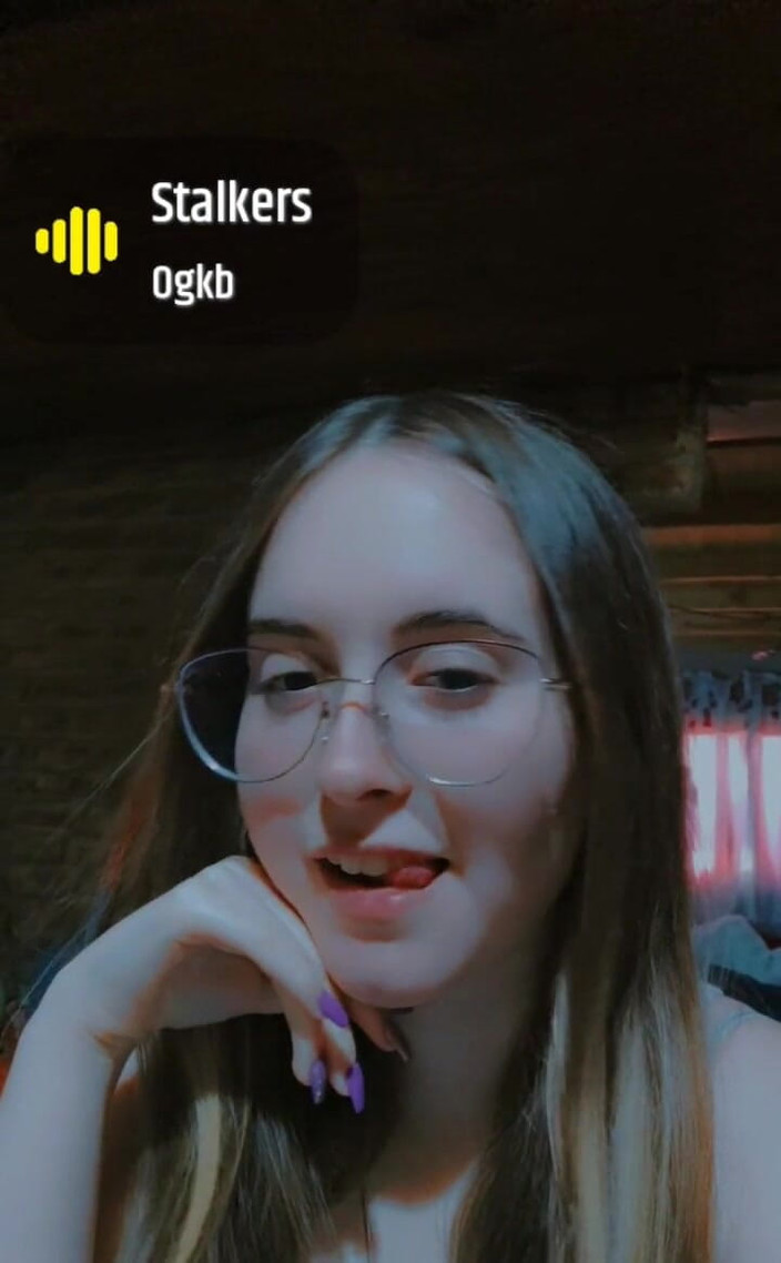 RavenHearth666VIP: Teen mit brille