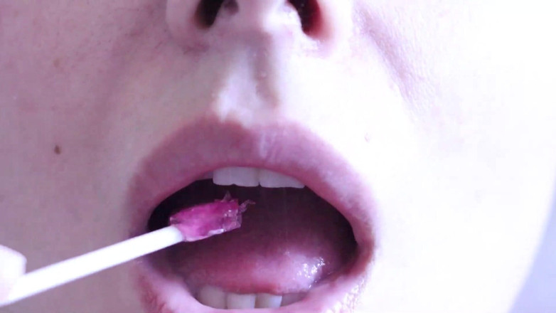 Honey BooBoo: Dolce lecca-lecca dalla figa alla bocca