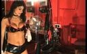 Dark room of slave seks: Dominatrix de Pain_pain 122