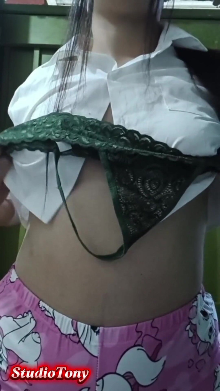 Yuli and tony: Famosa influenciadora Yulieth Gomez mostrando sua vagina quente