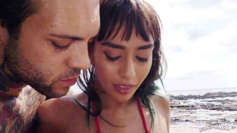 Burning Angel: BurningAngel - Janice Griffith rucha małe dłonie na wakacjach