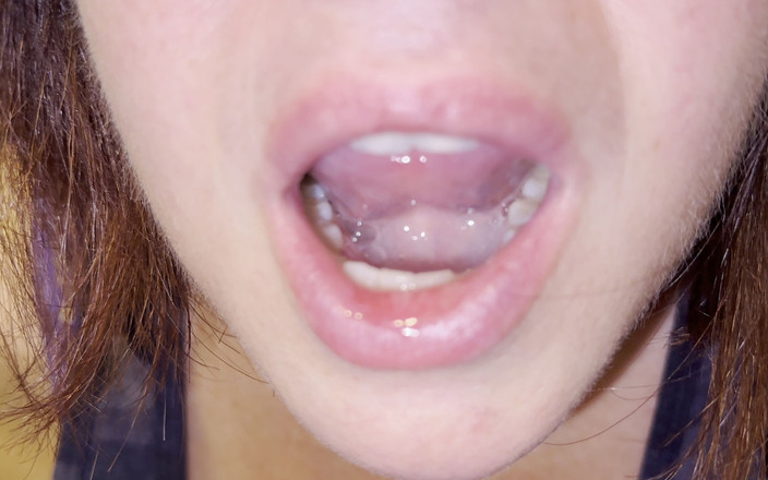 Samantha Plum: Pipe et avalage