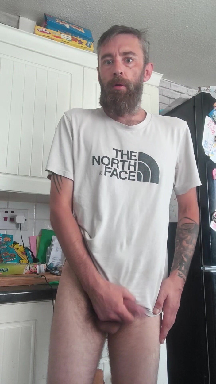 Smoking stoker: Big Dick Wanking