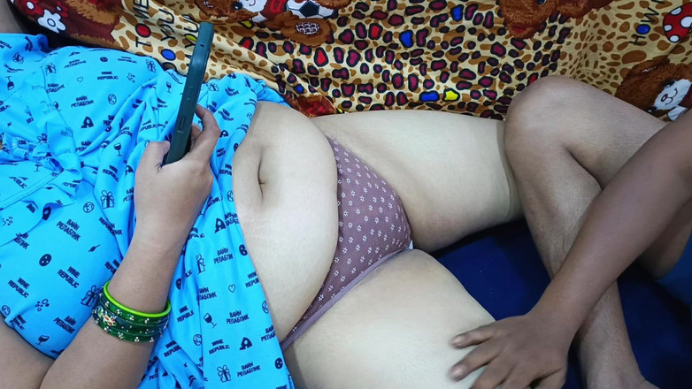 Catchybusty: Lei è sui suoi periodi commento divertente