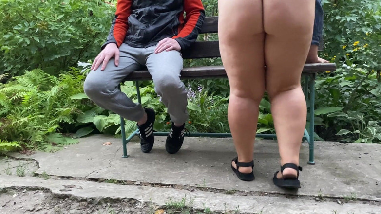 OurFetishLife: 岳母知道她女婊最喜欢的恋物癖