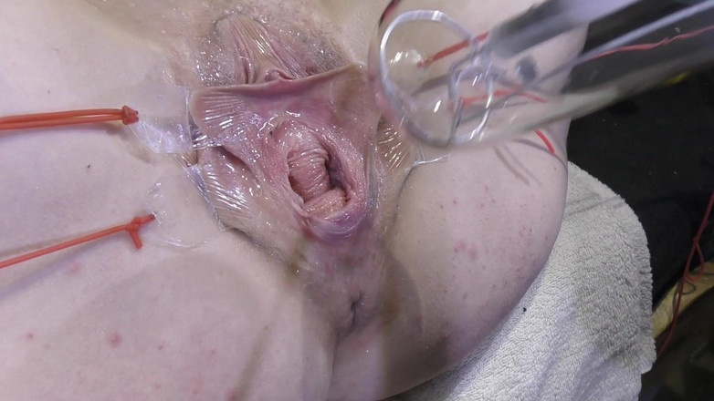 deep keely: Far Spread Pussy Cận cảnh chết tiệt với đèn 1000watt