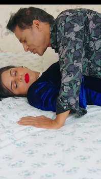 Indian Girlfriend Hardcore Sex in Hotel Room
