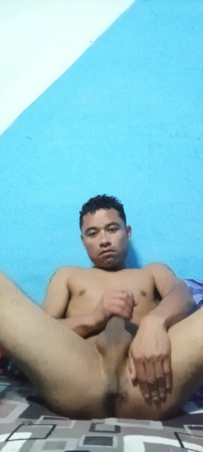 Shainixhotboys: Lelaki Muda Berbakat