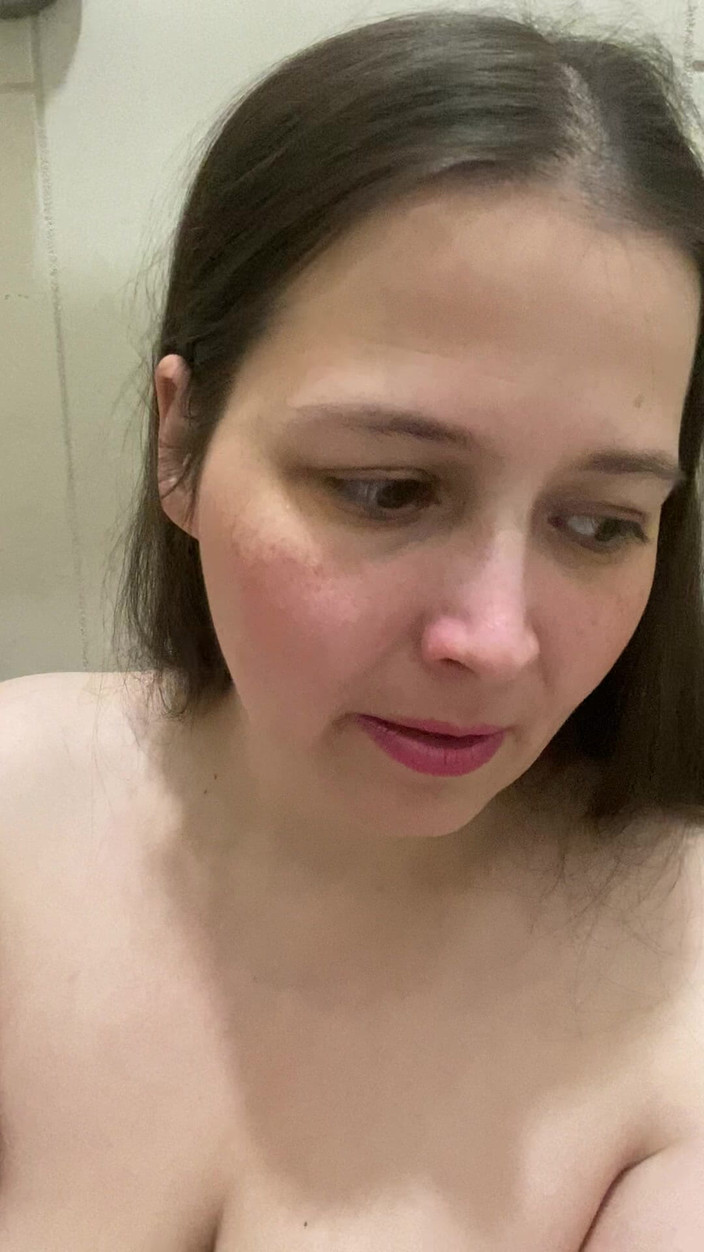 MissChrystalline: L'orgasmo mi ha fatto scuotere