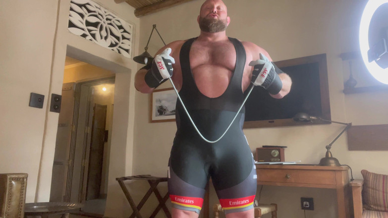 Jack stacked: Lycra fetiş metal eğiliyor ve 31 çekiyor döl yiyor