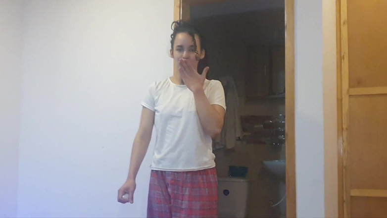 Clarkykore: Casalinga scopata nel culo