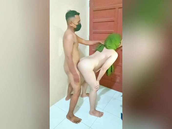 Amanda jenny: Abonem dul öğretmenimi sikiyor