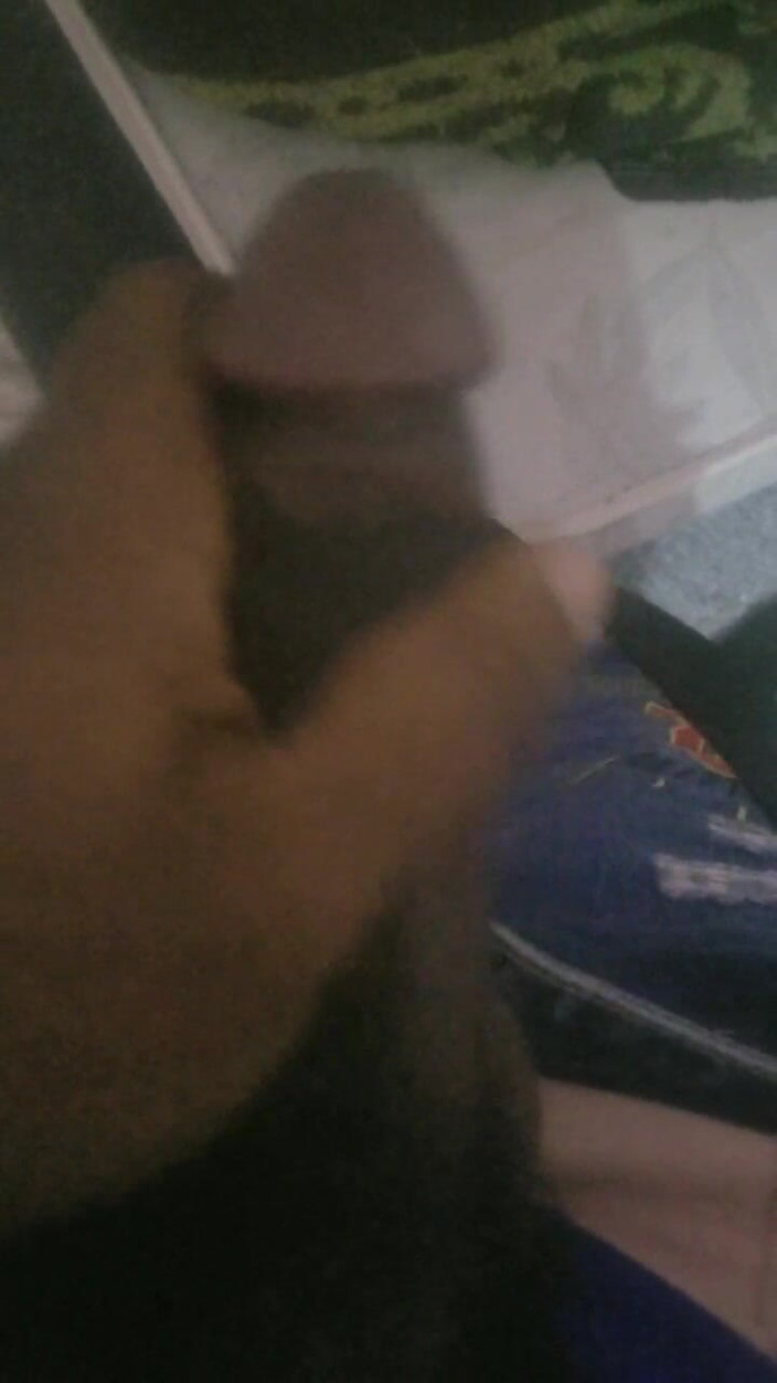 Blackboydontquit: 誰が私の小さな黒いコックを奪いたいの?