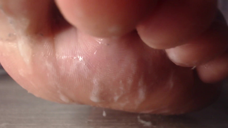 Hunky time: Alpha Cums