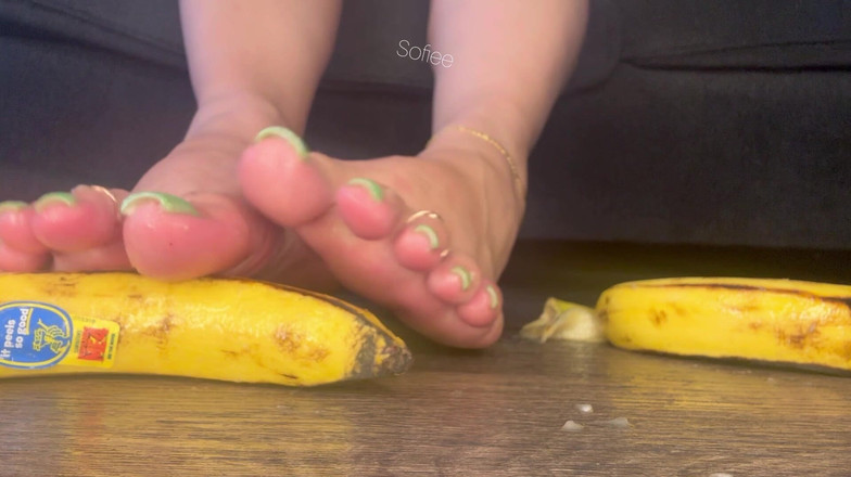 SofieeSoles: 5 pisang sebelum dientot habis-habisan