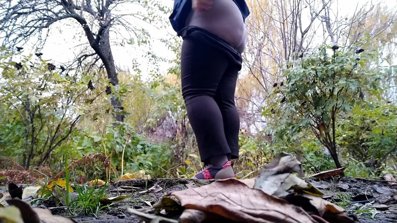 OurFetishLife: Dojrzałe krągłości podczas przysiadu