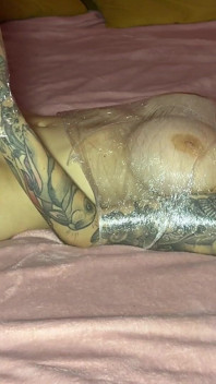 Duro anal, a2m, 100% anal y facial - Ivy Maddox grita
