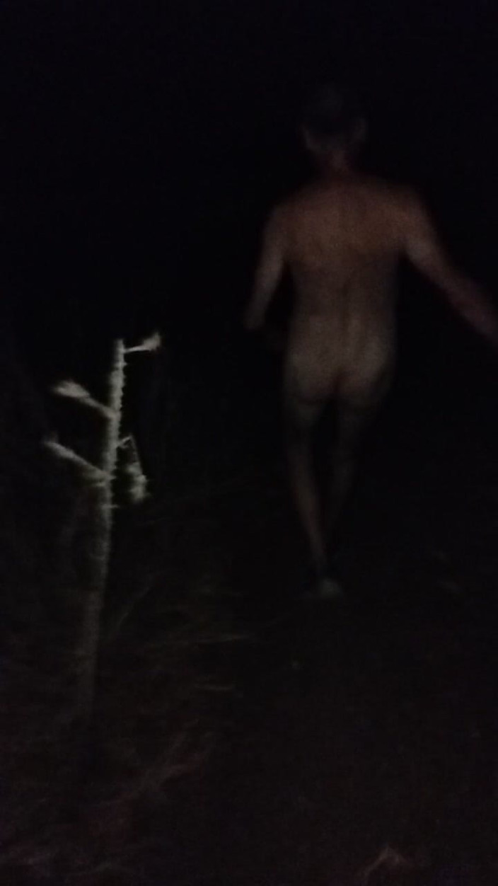 Benkinkiben: Naked Walking on the Hill Along Highway