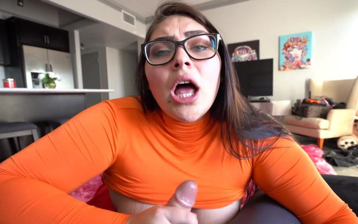 Jack Sterling: Sexy Velma gives a blowjob to a hard dick and...