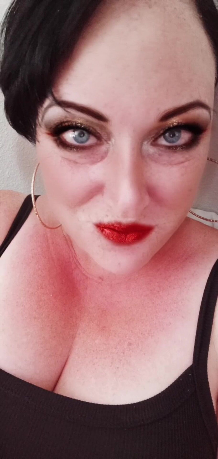 Alura Marie: Tetek seksi