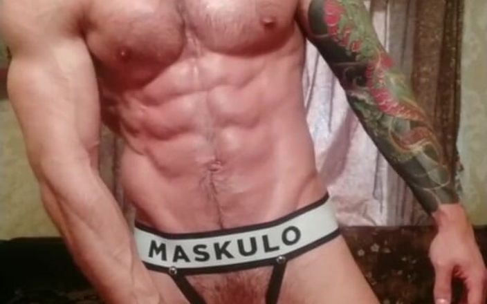 Valdemar Santana: Muscle Stud Posing and Jerking Big Dick