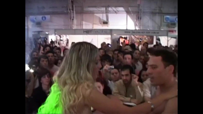 Out Sexxx: Wszystko dzieje się na targach erotycznych