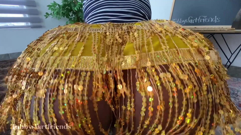ChokoAndAmarula: You Never Thought You’d Be a Fart Sniffer