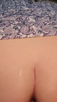 Kompilasi besar pancutan mani dubur dan pepek dalam pantat MILF besar