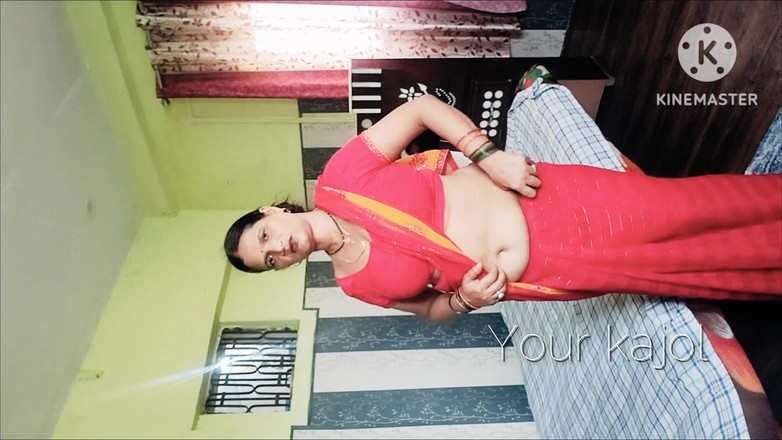 Lustykajolbhabhi: Komşu teyzeyi sikiyor