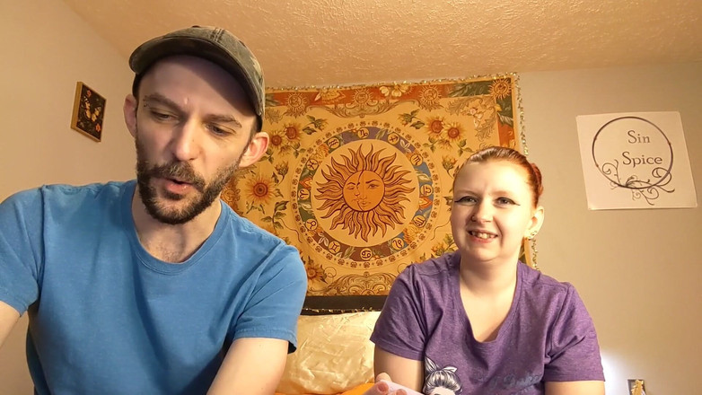 Sin Spice by Sophia Sinclair and Jasper Spice: Xiueton mini palca różdżka unboxing i masturbacja