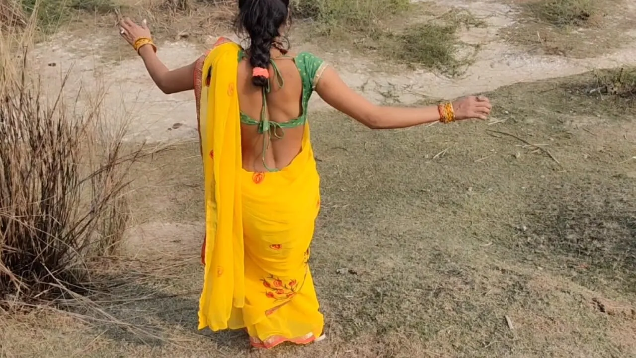 Indian 18 Years Old Village Outdoor Sex in Khet Natural Big Ass Outdoor Sex  in Khet-natural-big-ass-show-in-clear-hindi-voice by Hot Begam | Faphouse