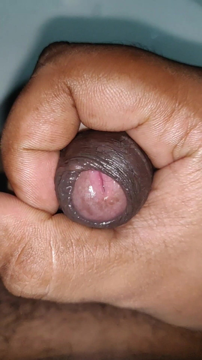 Excited bond: Desi Boy Masturbation in Toilet
